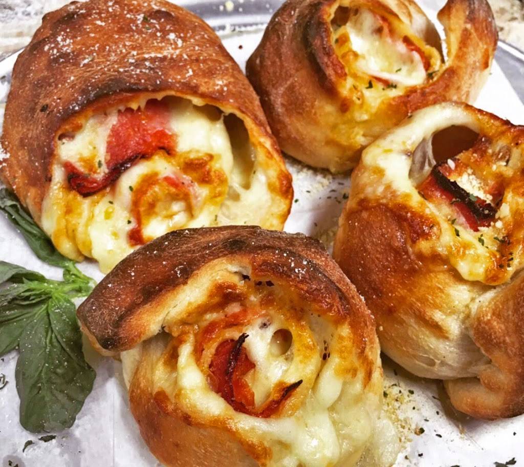 Conte’s Pizza | restaurant | 309 NE 2nd Ave, Delray Beach, FL 33444, USA | 5612922020 OR +1 561-292-2020