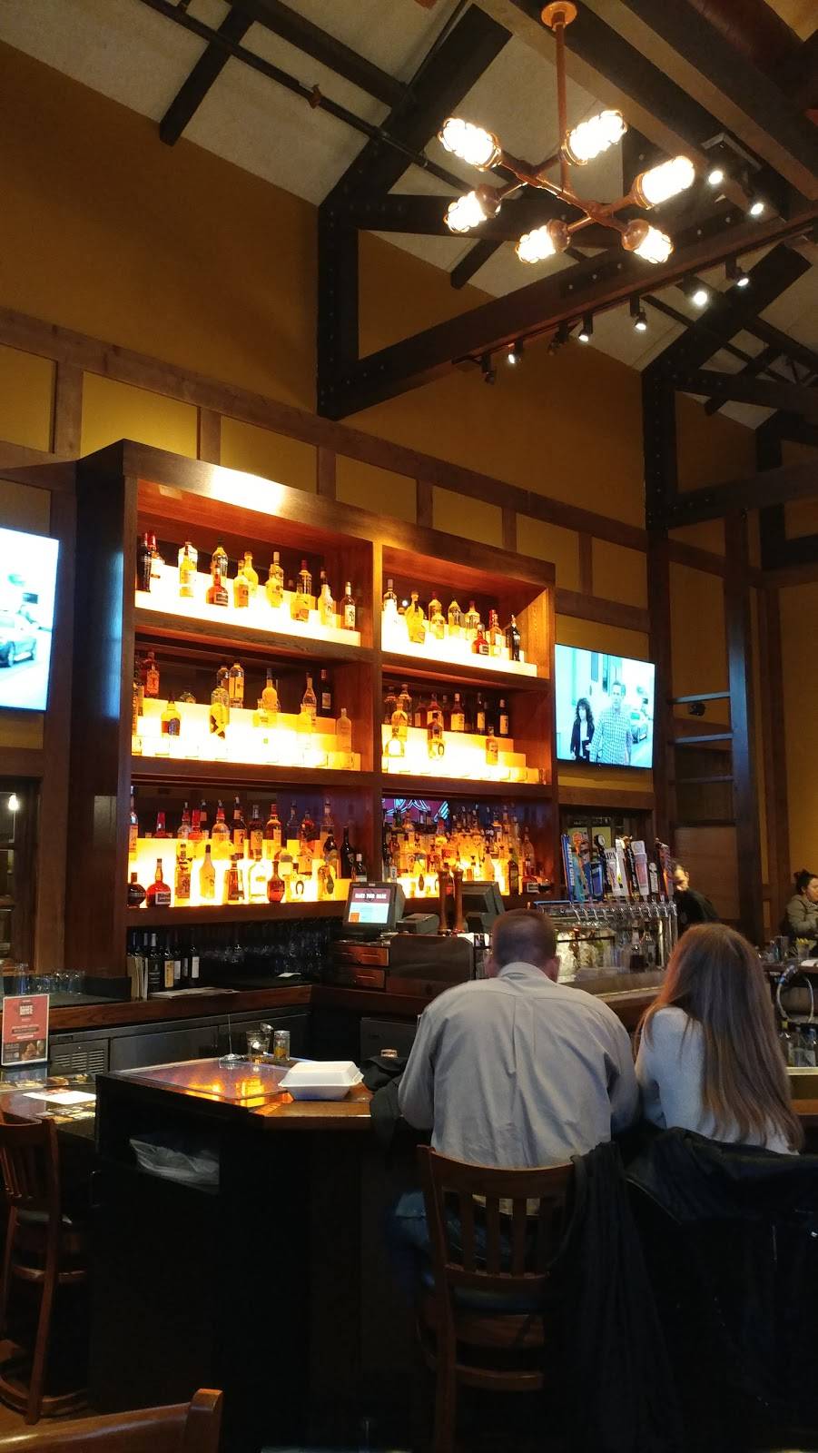 Black Angus Steakhouse | restaurant | 296 E Via Rancho Pkwy, Escondido, CA 92025, USA | 7604898420 OR +1 760-489-8420