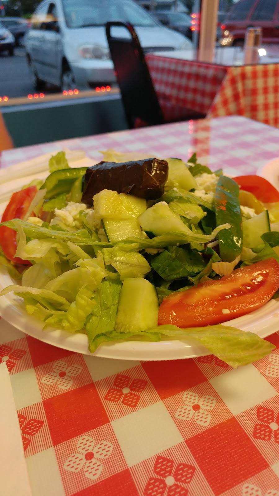 Cusmos Greek American Restaurant | restaurant | 200 Montauk Hwy d, Lindenhurst, NY 11757, USA | 6312258797 OR +1 631-225-8797