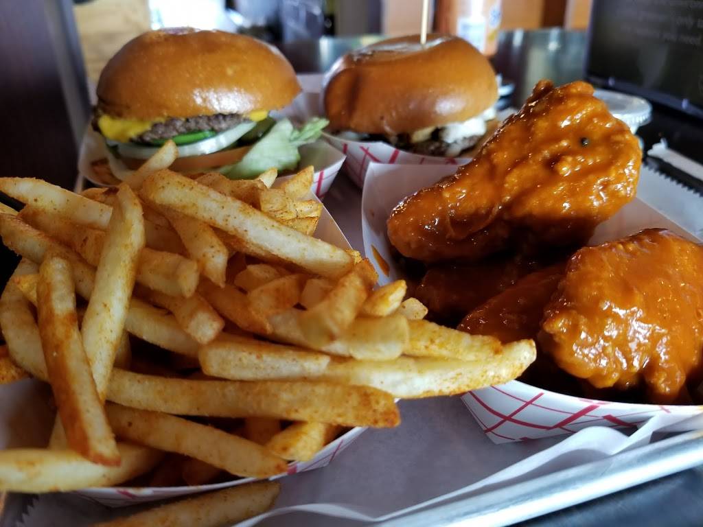 My House Burgers and Shakes | cafe | 1650 Sheepshead Bay Rd, Brooklyn, NY 11235, USA | 7189340400 OR +1 718-934-0400