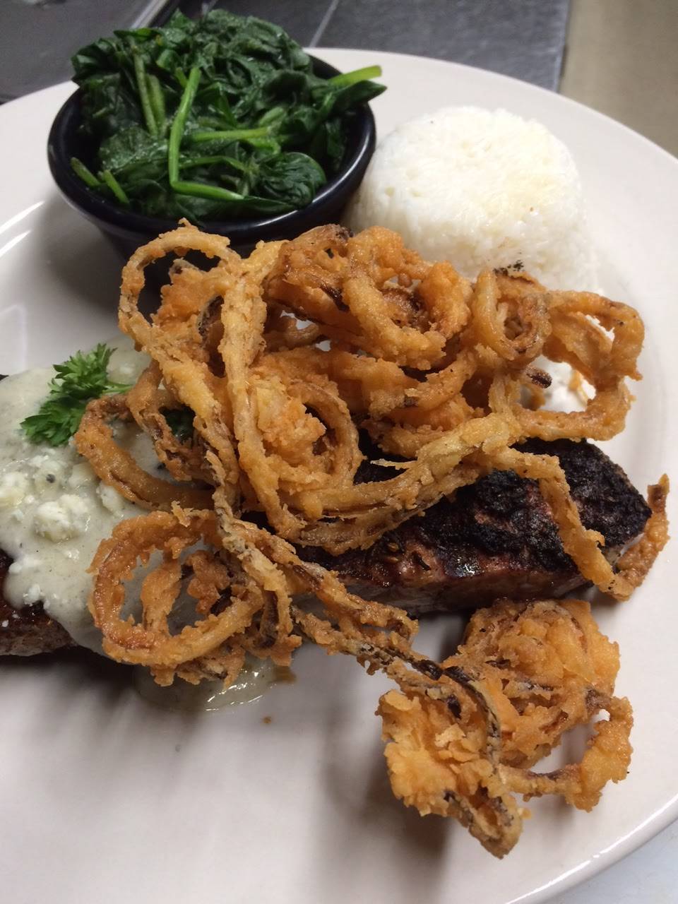 The Rapids | Bar & Grill | restaurant | 200 Worthington Rd, Huntington, MA 01050, USA | 4136673300 OR +1 413-667-3300