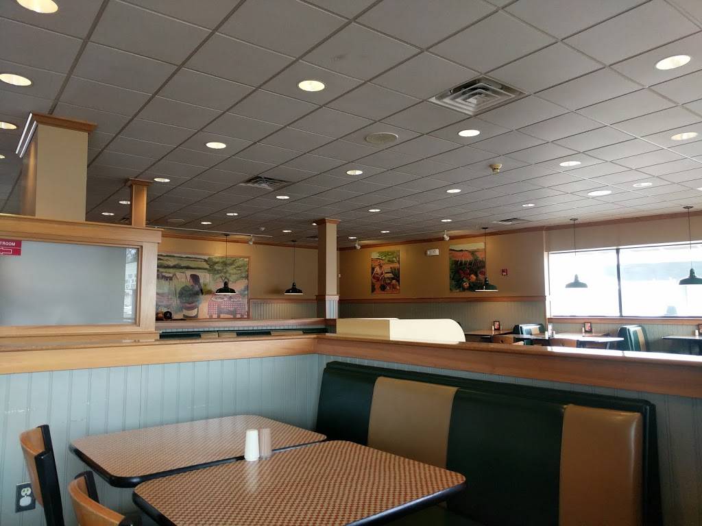 DAngelo Grilled Sandwiches | restaurant | 385 Broadway, Saugus, MA 01906, USA | 7812334419 OR +1 781-233-4419