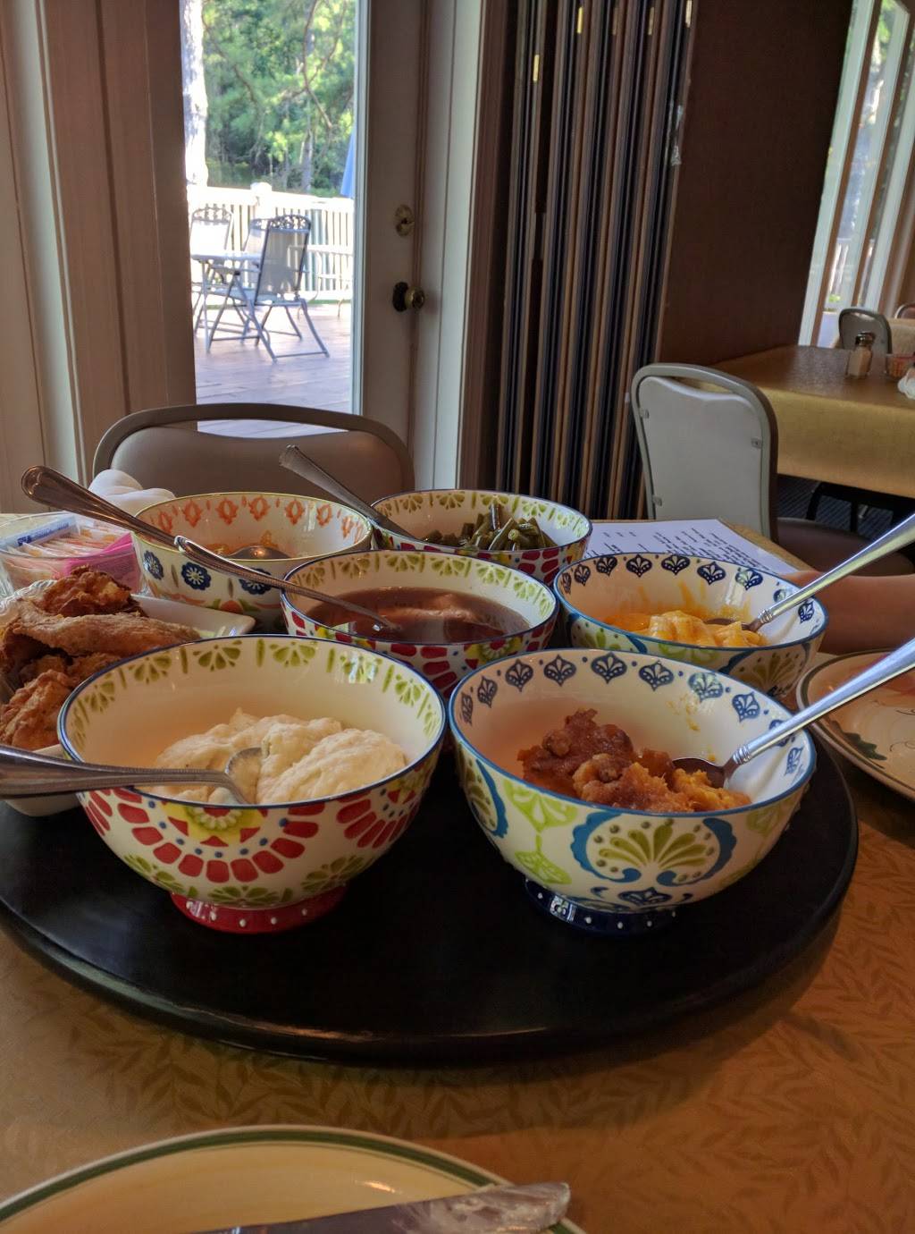 Spring House Dining | restaurant | 9789 Richmond Hwy, Lynchburg, VA 24504, USA | 4349932475 OR +1 434-993-2475