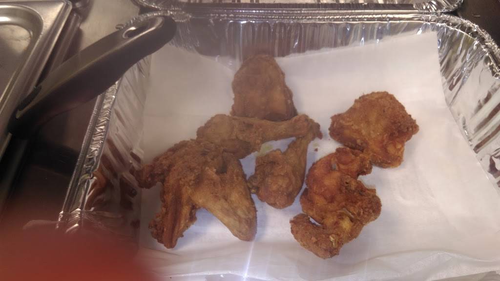 Caribbean Delight | restaurant | 221 Woodlawn Rd W B9, Guelph, ON N1H 8P4, Canada | 5192654526 OR +1 519-265-4526