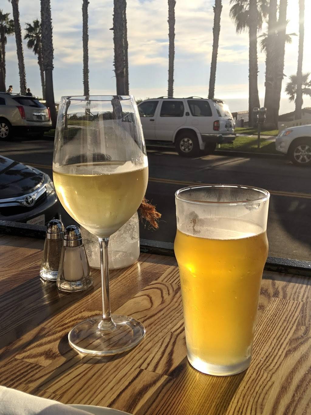 Pierside Kitchen & Bar | restaurant | 610 Avenida Victoria, San Clemente, CA 92672, USA | 9492180980 OR +1 949-218-0980