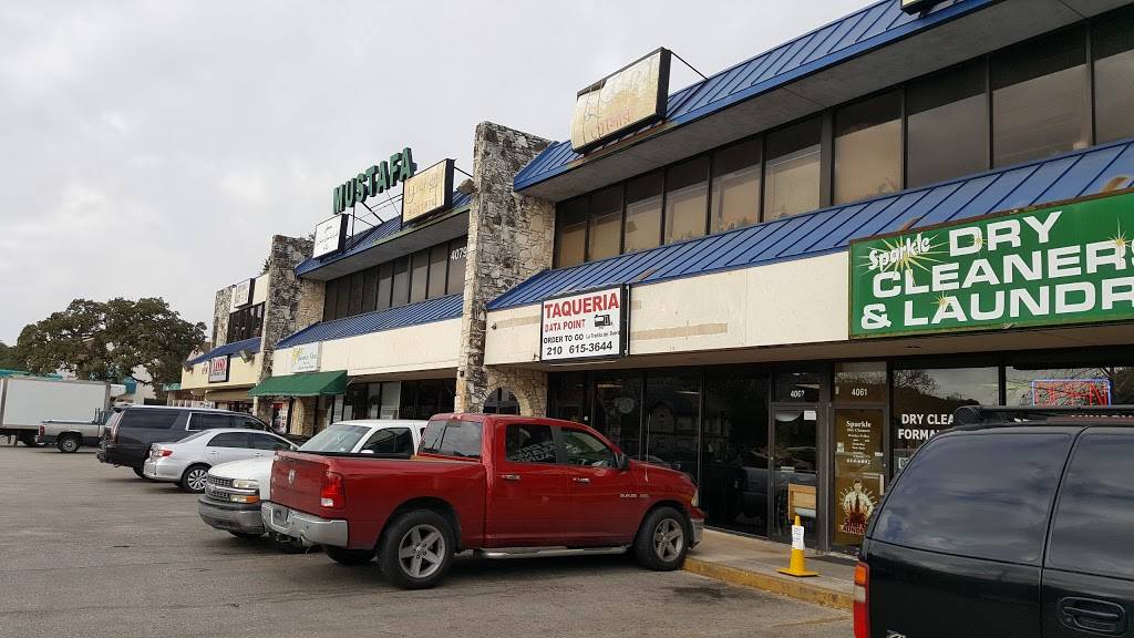 Taqueria Datapoint | restaurant | 4063 Medical Dr, San Antonio, TX 78229, USA | 2106153644 OR +1 210-615-3644