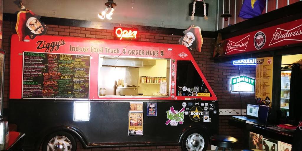 Ziggys Street Food Cocktails & Music | restaurant | 132 Main St S, Stillwater, MN 55082, USA | 6513421773 OR +1 651-342-1773