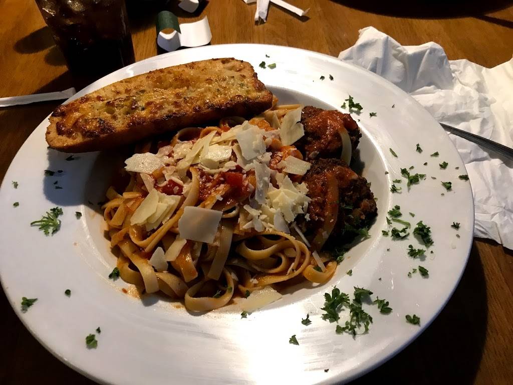 Sullivans Food & Spirits | restaurant | 5235 Gratiot Rd, Saginaw, MI 48638, USA | 9897991940 OR +1 989-799-1940