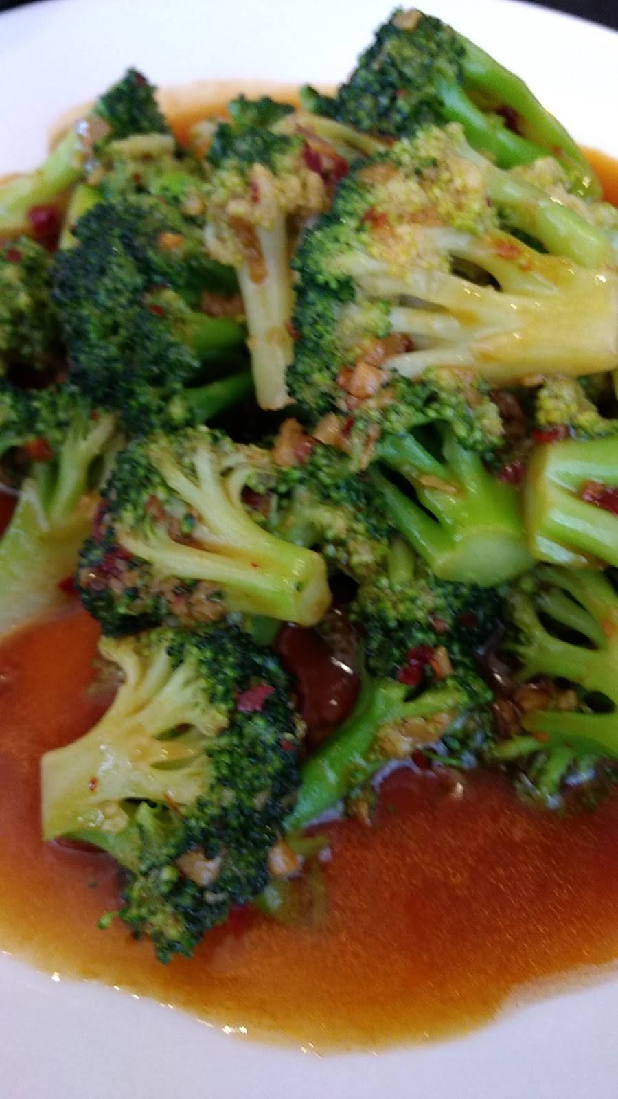 Lucky Panda | restaurant | #D, 3300 Hwy 17 S, North Myrtle Beach, SC 29582, USA | 8432734312 OR +1 843-273-4312