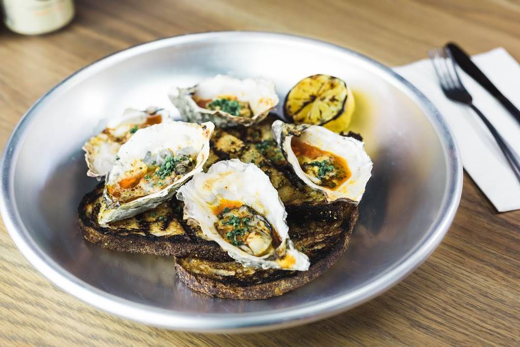 Chula Seafood Uptown | restaurant | 100 E Camelback Rd Suite 172, Phoenix, AZ 85012, USA | 6023543599 OR +1 602-354-3599