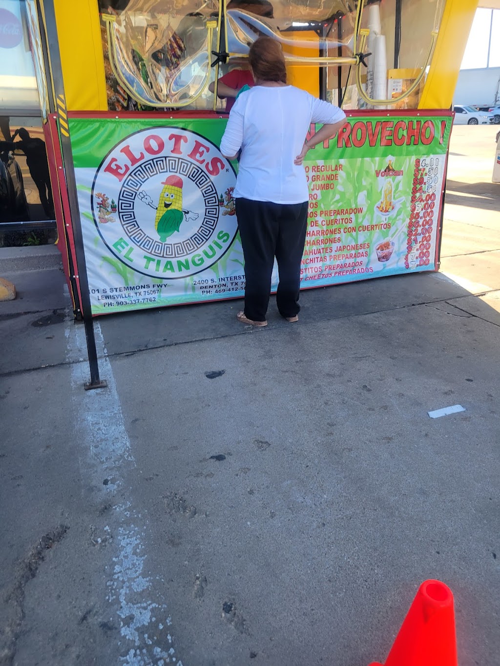 Elotes El Tianguis | restaurant | 2400 S Interstate 35 E, Denton, TX 76205, USA | 4694125827 OR +1 469-412-5827