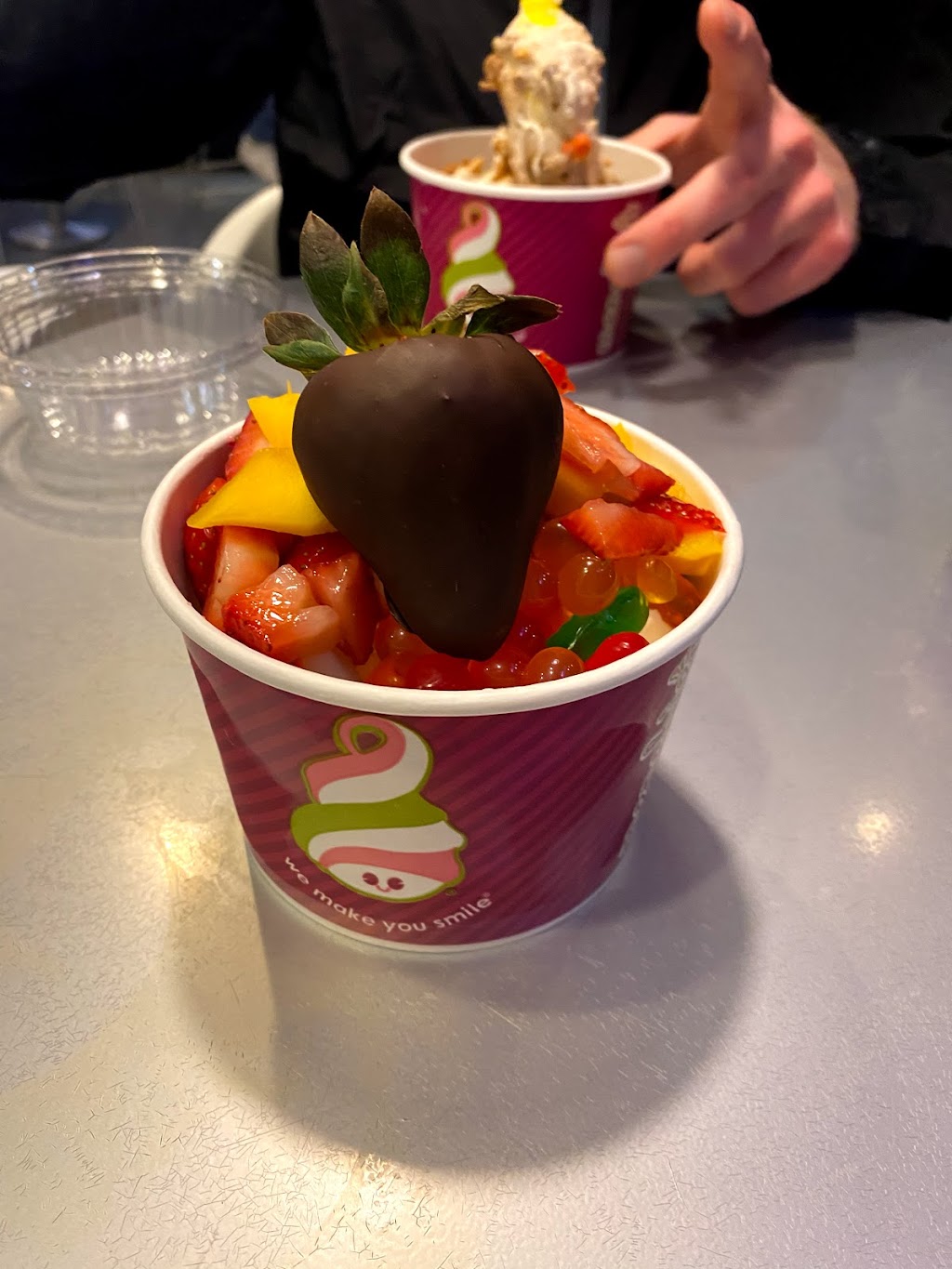 Menchies Frozen Yogurt | bakery | 2530 Sand Creek Rd, Brentwood, CA 94513, USA | 9255136600 OR +1 925-513-6600