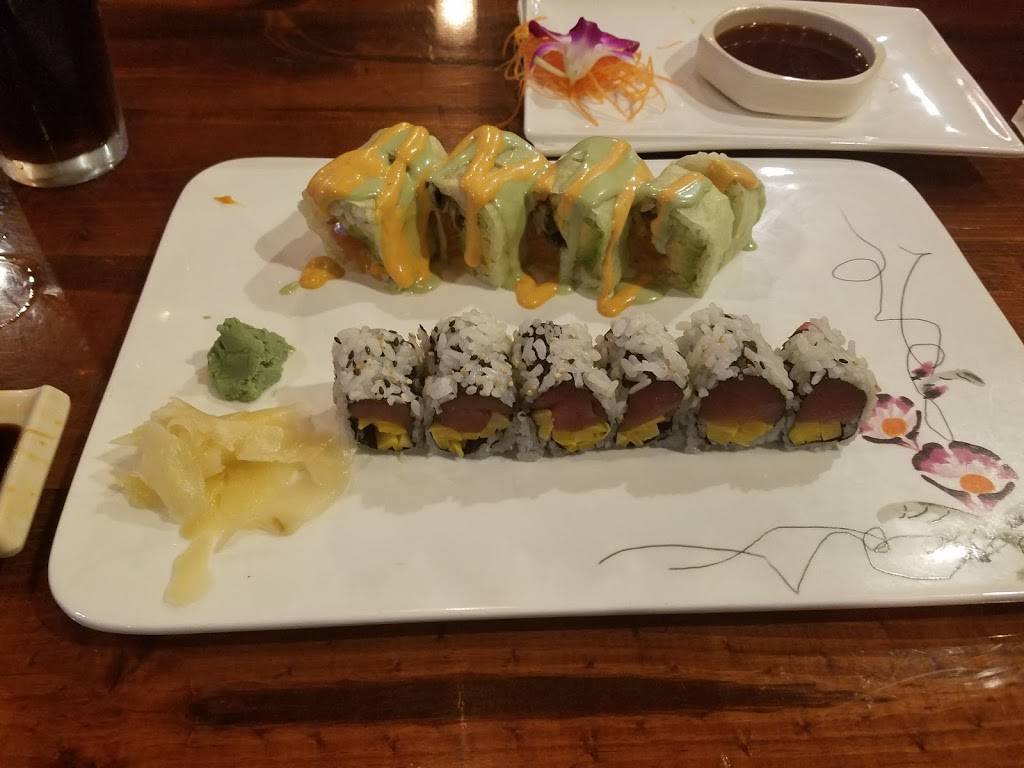 Yamato Hibachi & Sushi Bar | restaurant | 3450 William Penn Hwy, Pittsburgh, PA 15235, USA | 4128293900 OR +1 412-829-3900