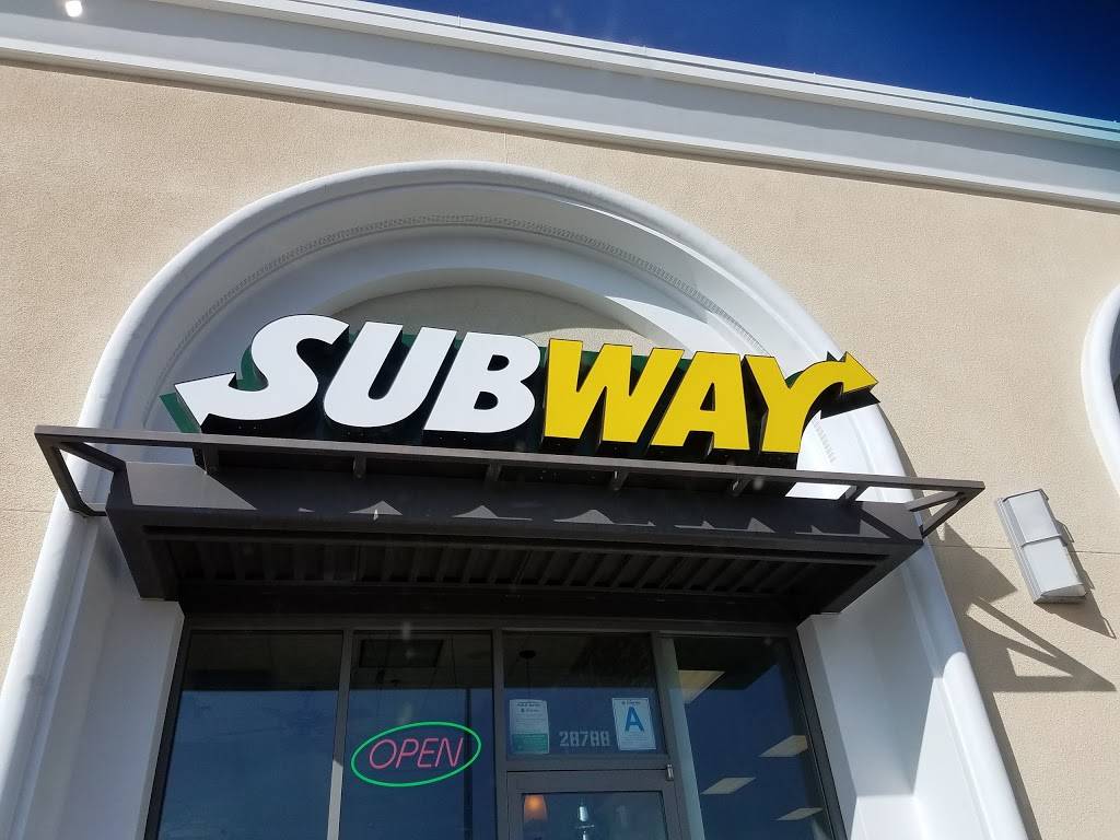 Subway Restaurants | restaurant | 28788 The Old Rd, Valencia, CA 91355, USA | 6617750400 OR +1 661-775-0400