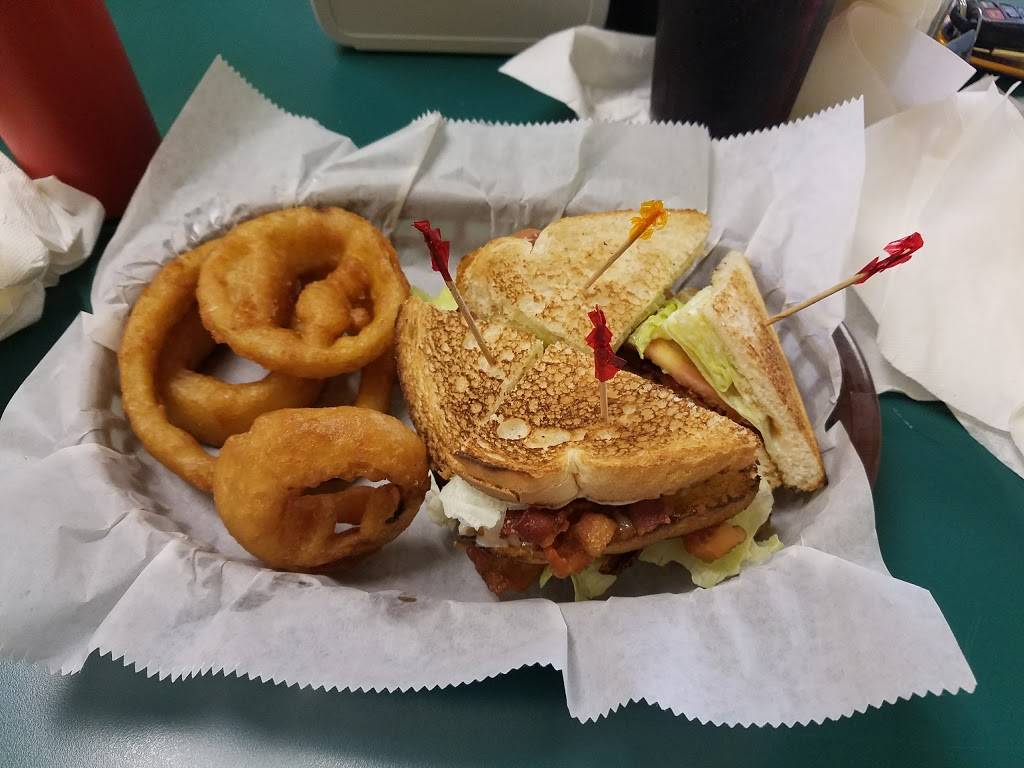 Lighthouse Cafe | restaurant | 213 N Main St, Piqua, OH 45356, USA | 9377780035 OR +1 937-778-0035