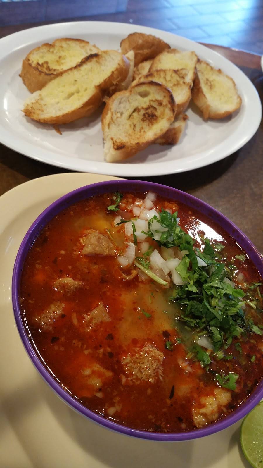 Sahuaros Taco Shop | restaurant | 2828 S Country Club Dr, Mesa, AZ 85210, USA | 4809265918 OR +1 480-926-5918