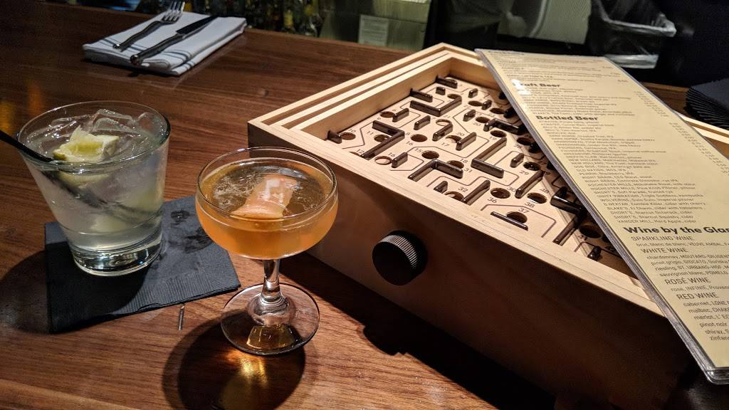 Detroit Axe | restaurant | 344 W Nine Mile Rd, Ferndale, MI 48220, USA | 2482915650 OR +1 248-291-5650