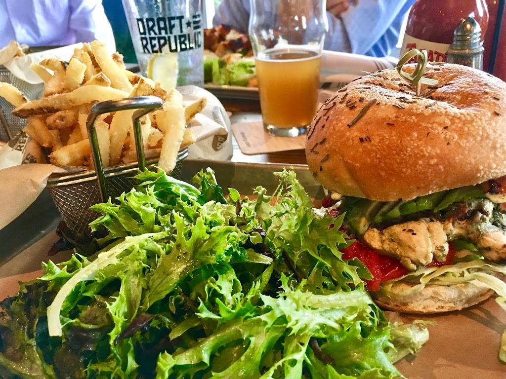 Draft Republic - La Jolla | restaurant | 4282 Esplanade Ct, San Diego, CA 92122, USA | 8584501400 OR +1 858-450-1400