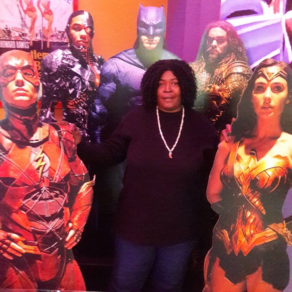 Cinema Cafe | restaurant | 1044 Von Schilling Dr, Hampton, VA 23666, USA | 7575237469 OR +1 757-523-7469