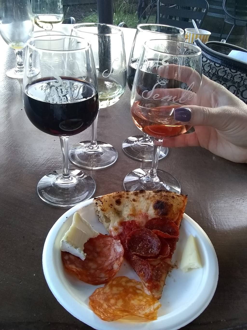 Malibu Wines & Beer Garden | restaurant | 23130 Sherman Way, West Hills, CA 91307, USA | 8187129760 OR +1 818-712-9760