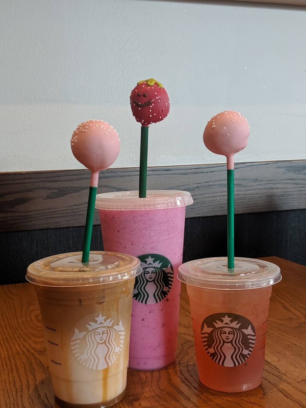 Starbucks | cafe | 4546 Boardman-Canfield Rd, Canfield, OH 44406, USA | 2346007400 OR +1 234-600-7400