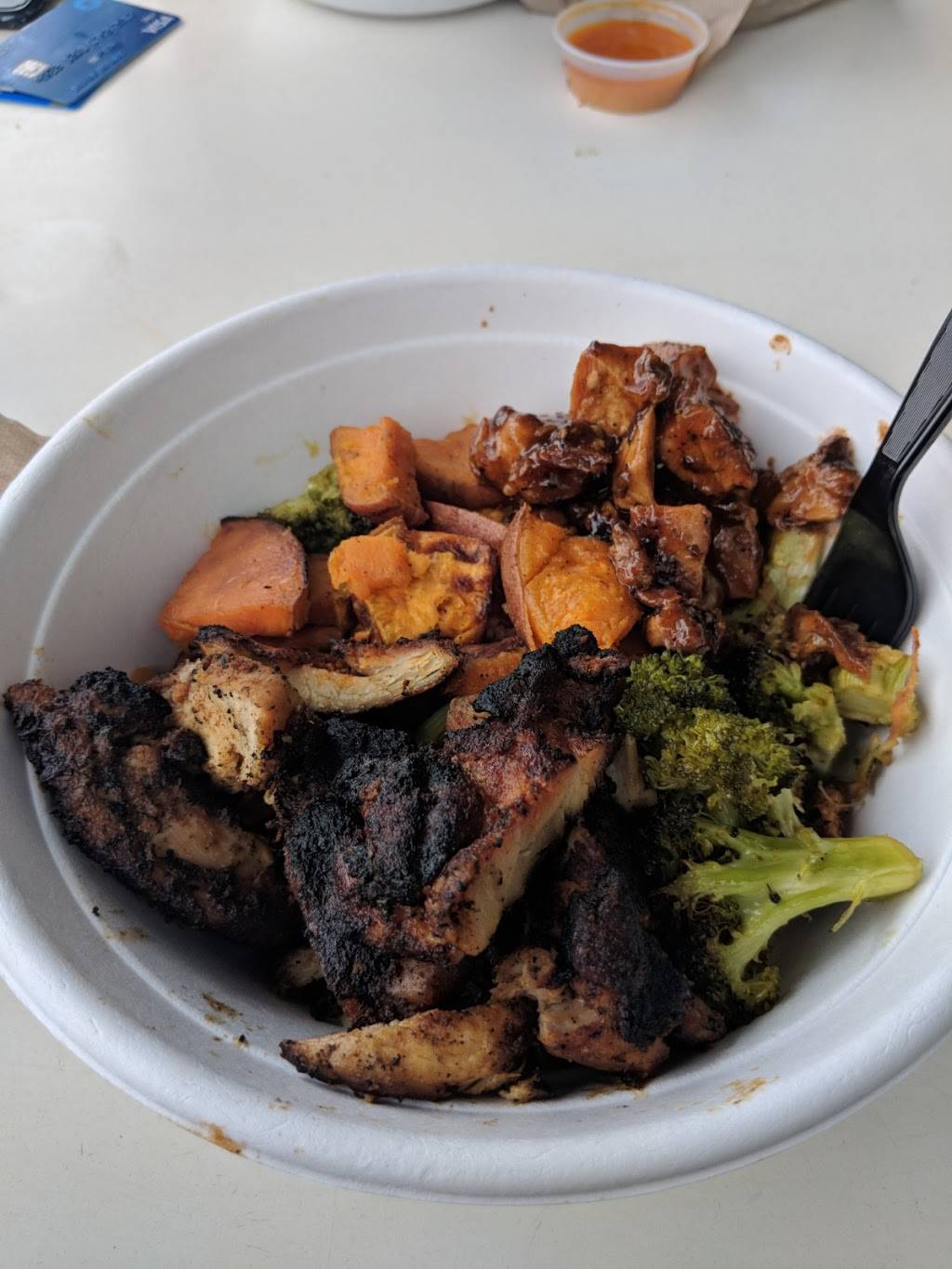 Fresh Kitchen | restaurant | 4616 W Kennedy Blvd, Tampa, FL 33609, USA | 8135635700 OR +1 813-563-5700