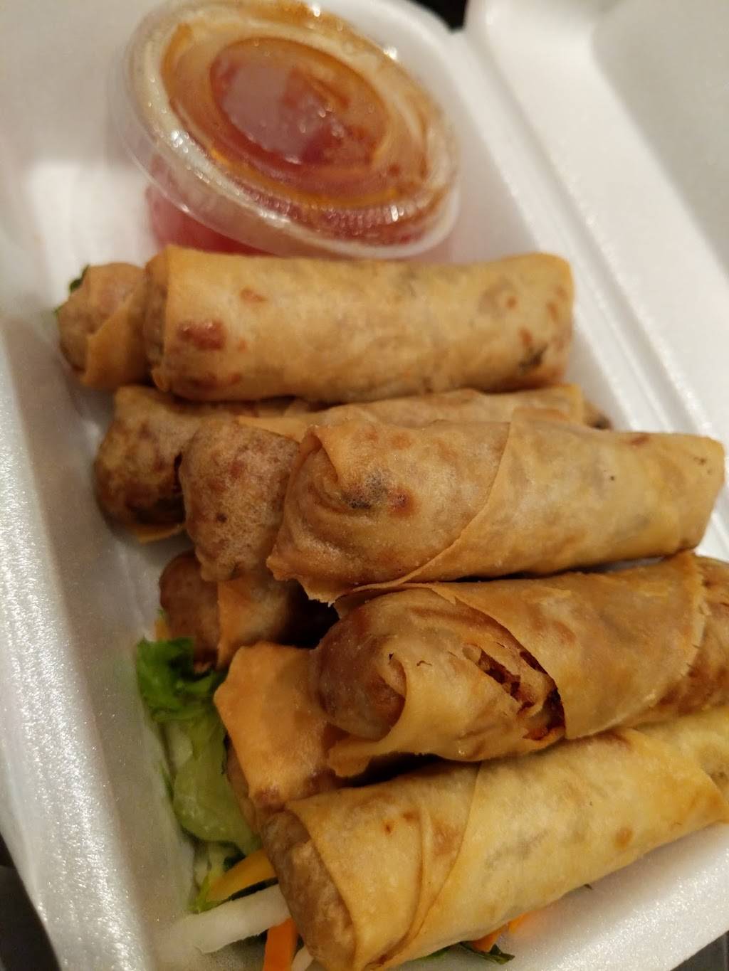 Flower Lantern Vegetarian Restaurant | restaurant | 2437 Finch Ave W #1, North York, ON M9M 2E7, Canada | 4167469888 OR +1 416-746-9888