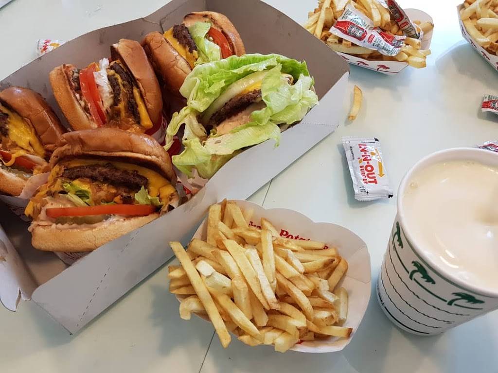In-N-Out Burger | restaurant | 6225 Foothill Blvd, Tujunga, CA 91042, USA | 8007861000 OR +1 800-786-1000