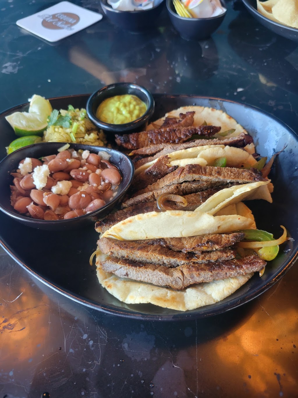 Esquina Del Sabor | restaurant | 699 S Stemmons Fwy, Lewisville, TX 75067, USA | 4692400979 OR +1 469-240-0979