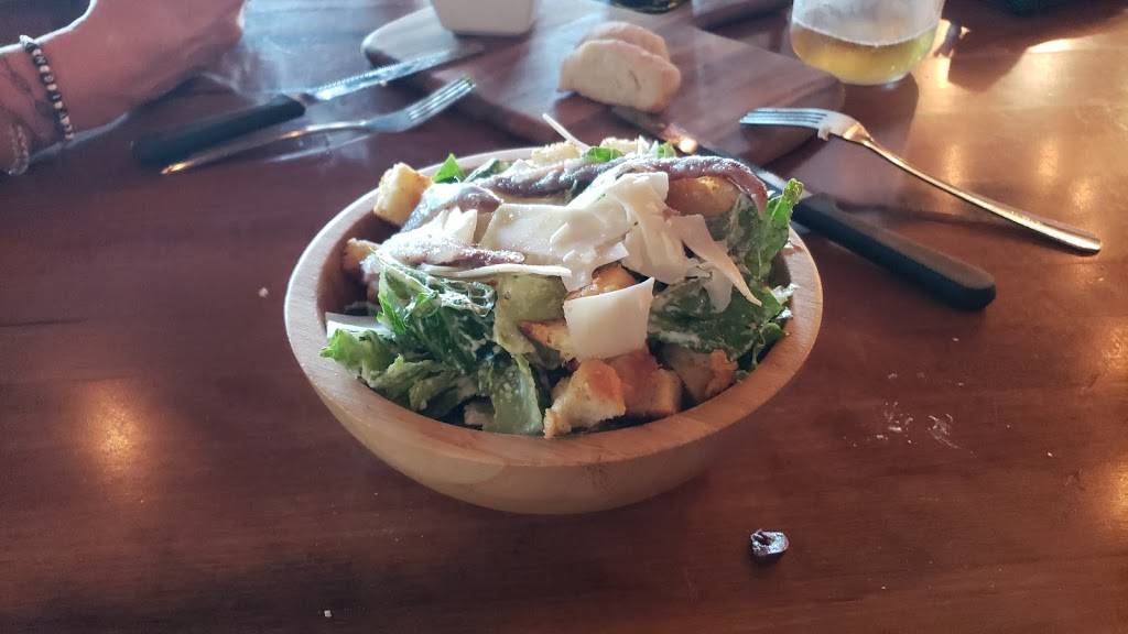 Caffé Vesuvio | restaurant | 701 E 3rd Ave, New Smyrna Beach, FL 32169, USA | 3864443510 OR +1 386-444-3510