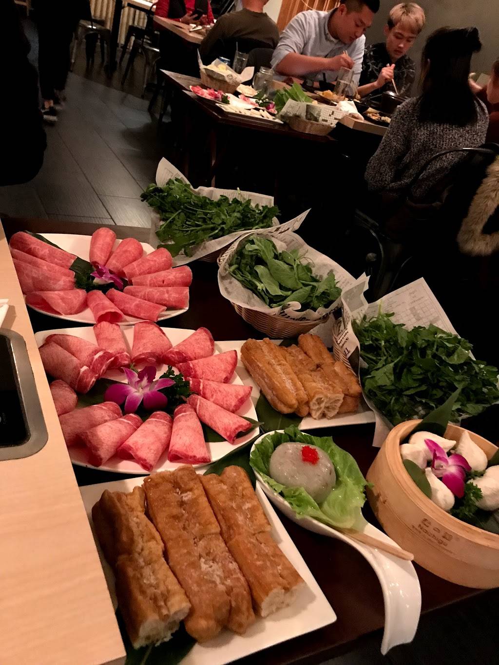 Hot Pot Nabe | restaurant | 7204 18th Ave, Brooklyn, NY 11204, USA | 7183311818 OR +1 718-331-1818