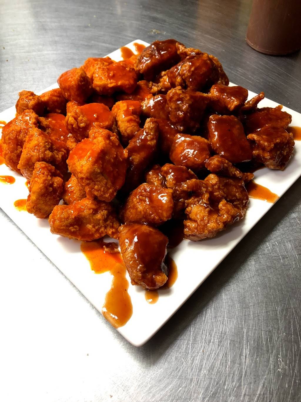 Manhattan Fish & Chicken | restaurant | 19240 W Warren Ave, Detroit, MI 48228, USA | 3134250005 OR +1 313-425-0005