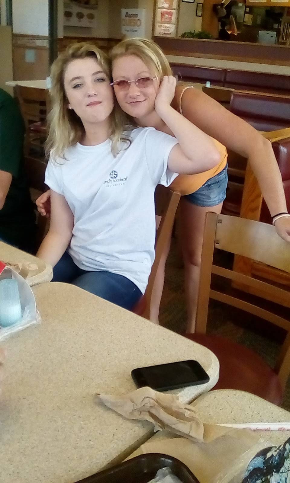 Wendys | restaurant | 5950 GA-53, Braselton, GA 30517, USA | 7066541355 OR +1 706-654-1355