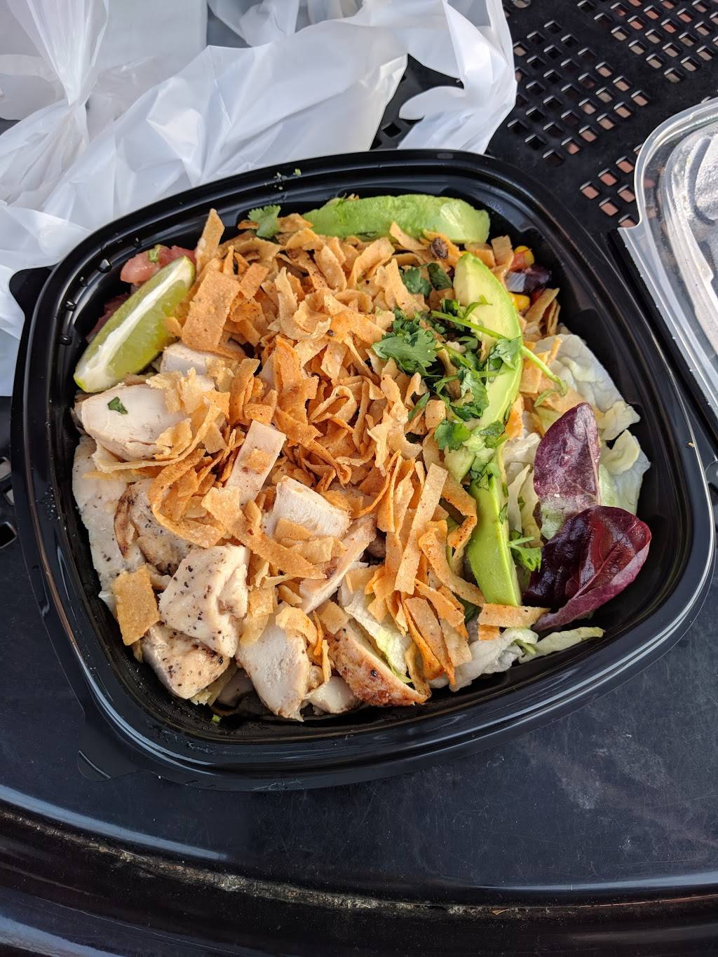 Chilis Grill & Bar | restaurant | 355 W Cary St, Richmond, VA 23284, USA | 8048282445 OR +1 804-828-2445