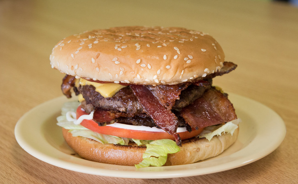 Charlies Kitchen & Grill | restaurant | 4945 S Orange Blossom Trail Ste 4, Orlando, FL 32839, USA | 4072035508 OR +1 407-203-5508