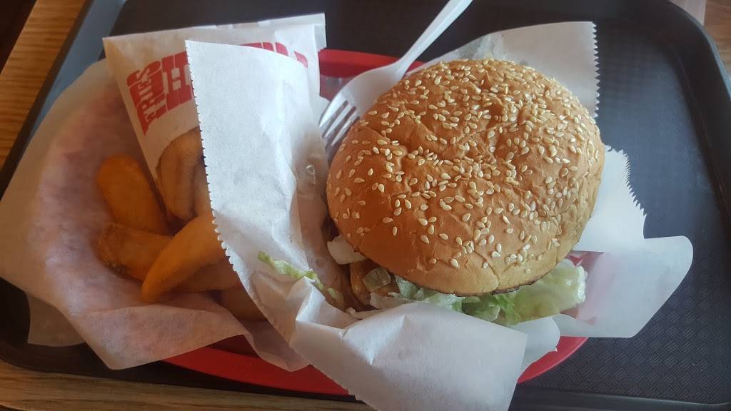 Mr Pup | restaurant | 1262 Lee St, Des Plaines, IL 60018, USA | 8472983812 OR +1 847-298-3812