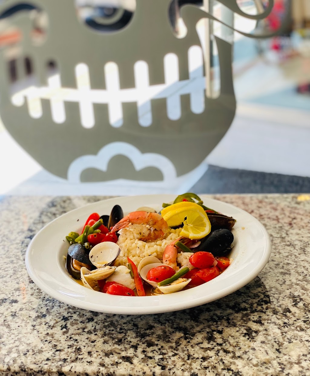 Lost Local | restaurant | 705 Bay St, Beaufort, SC 29902, USA | 8433793838 OR +1 843-379-3838