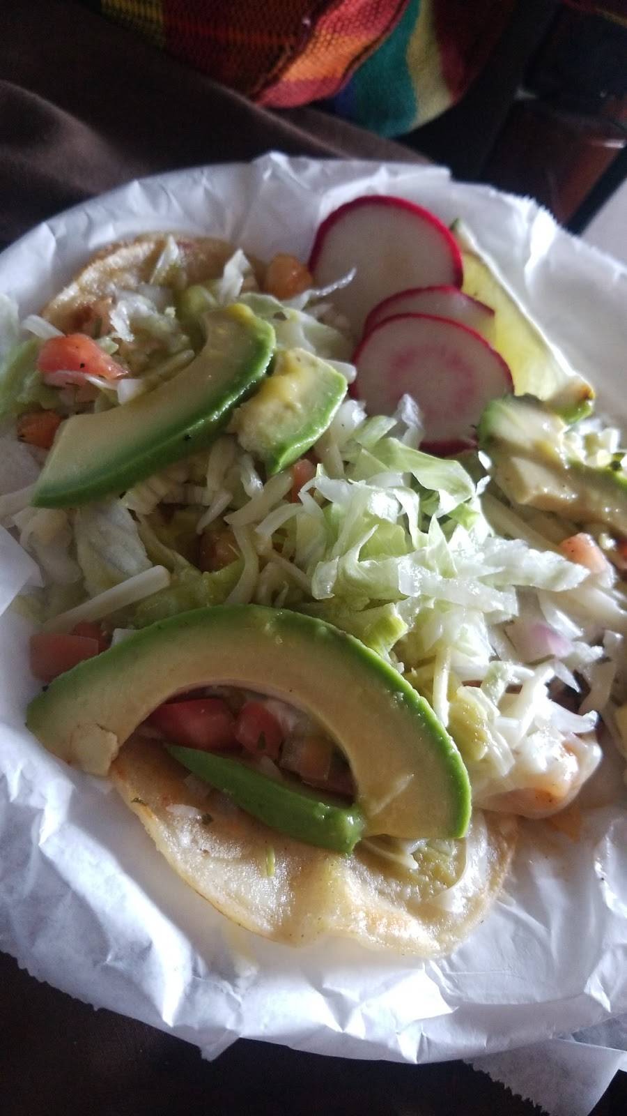 El Buen Pastor Tacos Y Mariscos | restaurant | 1440 Weedpatch Hwy ste b, Bakersfield, CA 93307, USA | 6614893220 OR +1 661-489-3220