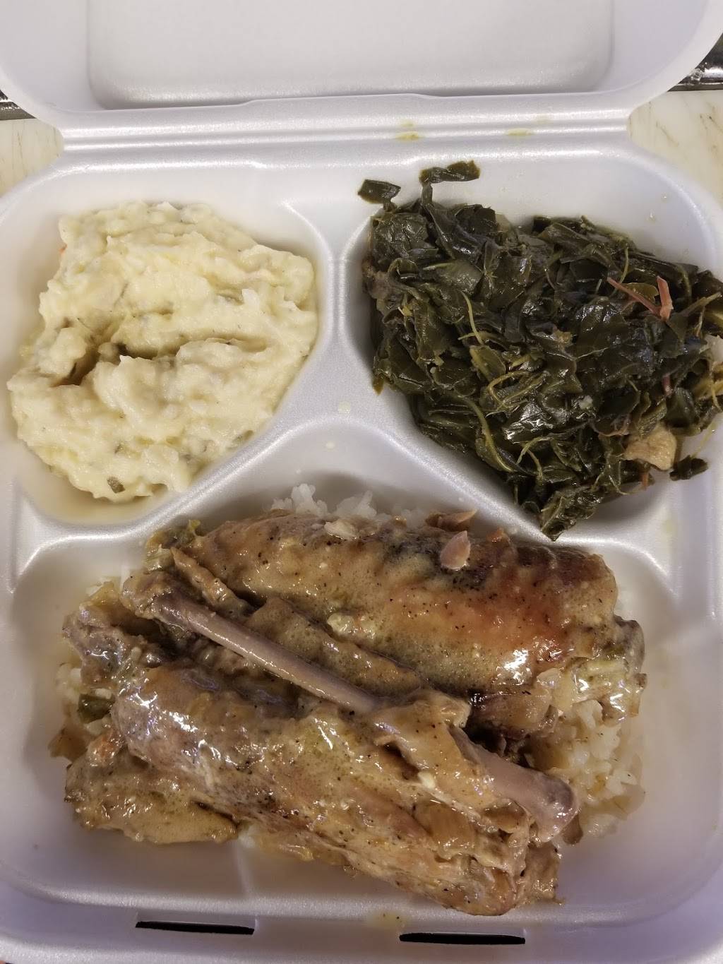 Becks Burger and BBQ | restaurant | 10425 S Avalon Blvd, Los Angeles, CA 90003, USA | 3232087588 OR +1 323-208-7588