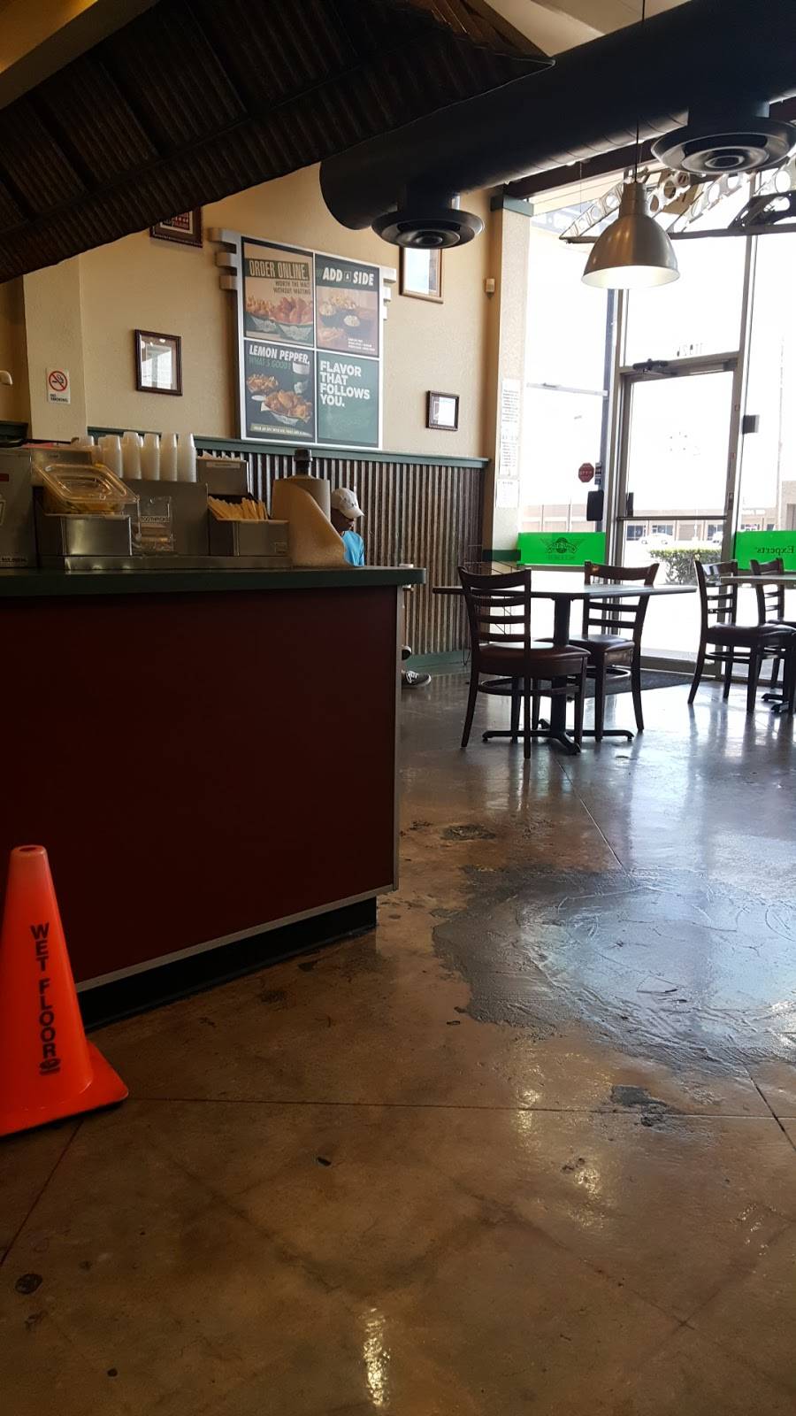 Wingstop | restaurant | 11926 Wilcrest Dr, Houston, TX 77031, USA | 2815309464 OR +1 281-530-9464