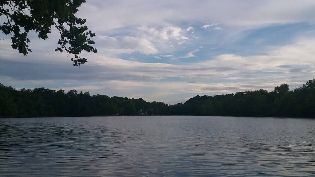 Grill Outs at Lake Isabella | restaurant | 10174 Loveland Madeira Rd, Loveland, OH 45140, USA | 5135217275 OR +1 513-521-7275