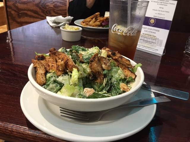 The Half Wall - Port Orange | restaurant | 3770 S Nova Rd, Port Orange, FL 32129, USA | 3867632384 OR +1 386-763-2384