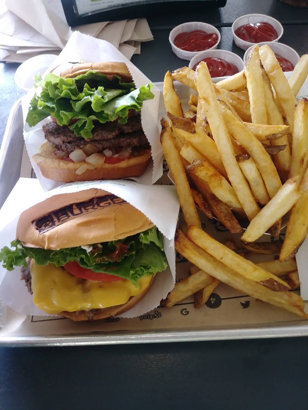 BurgerFi | restaurant | 1955 E Hallandale Beach Blvd, Hallandale Beach, FL 33009, USA | 9544550536 OR +1 954-455-0536