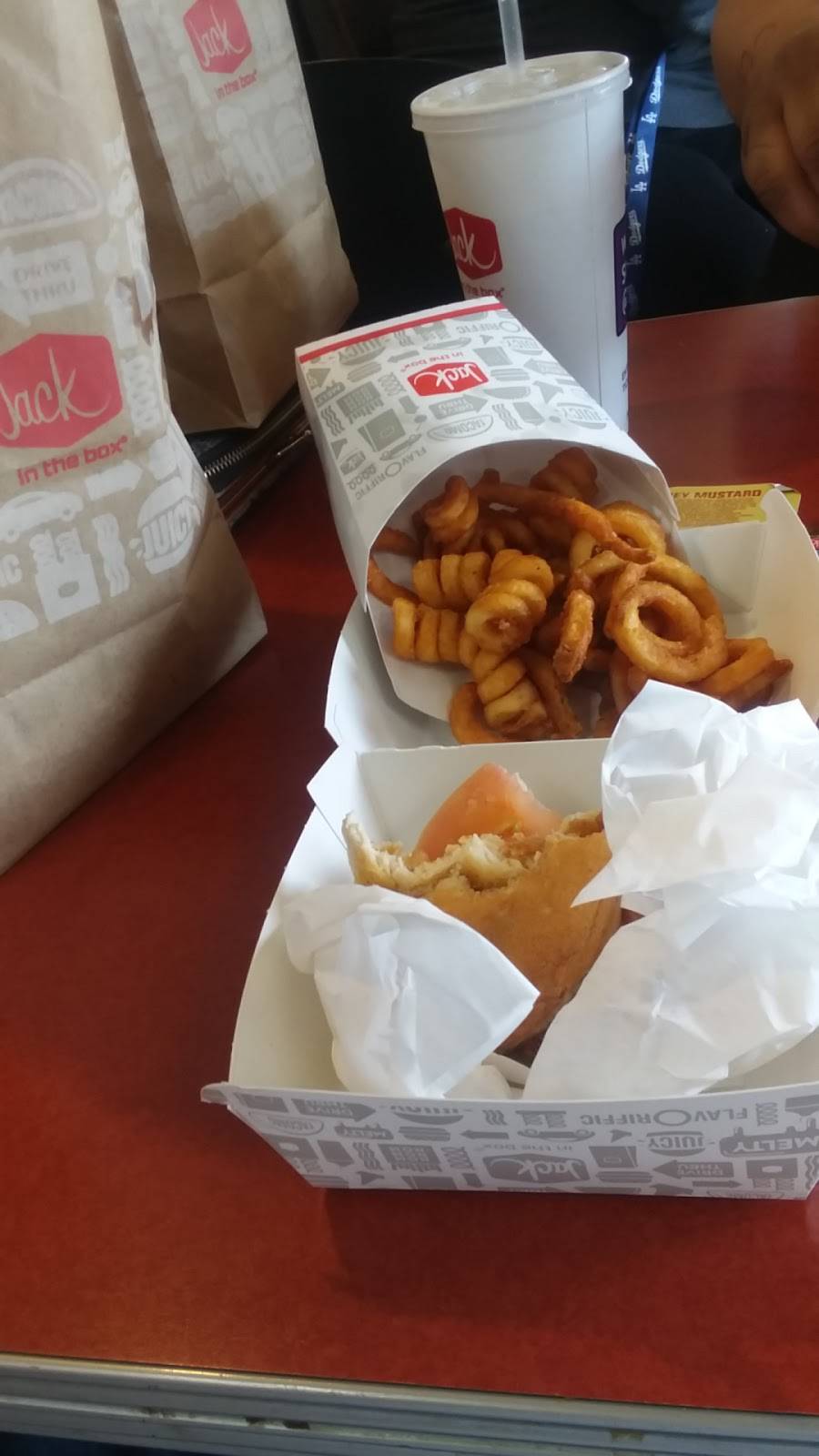 Jack in the Box | restaurant | 1000 W Slauson Ave, Los Angeles, CA 90044, USA | 3238340199 OR +1 323-834-0199