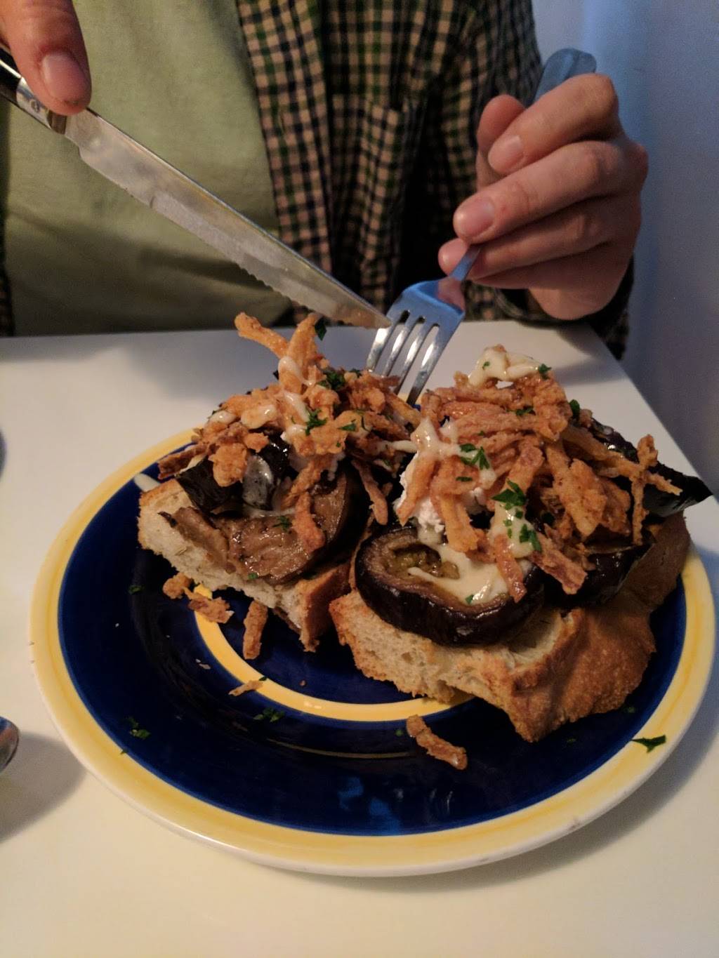 PUBLIC Kitchen & Bar | restaurant | 300 Victoria St N, Kitchener, ON N2H 6R7, Canada | 5199548111 OR +1 519-954-8111