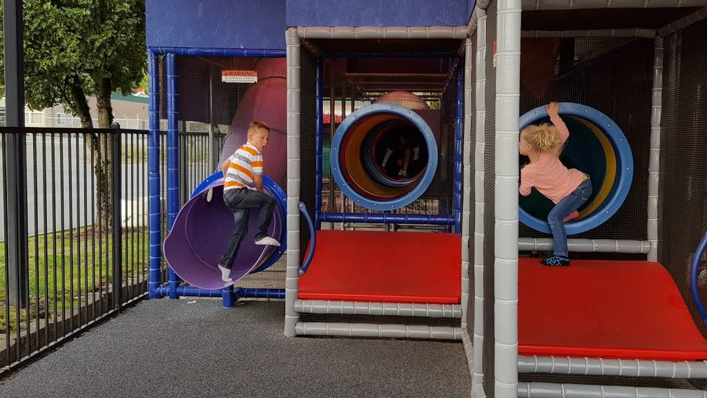 Round Table Pizza | meal takeaway | 16016 Meridian E, Puyallup, WA 98375, USA | 2538405500 OR +1 253-840-5500