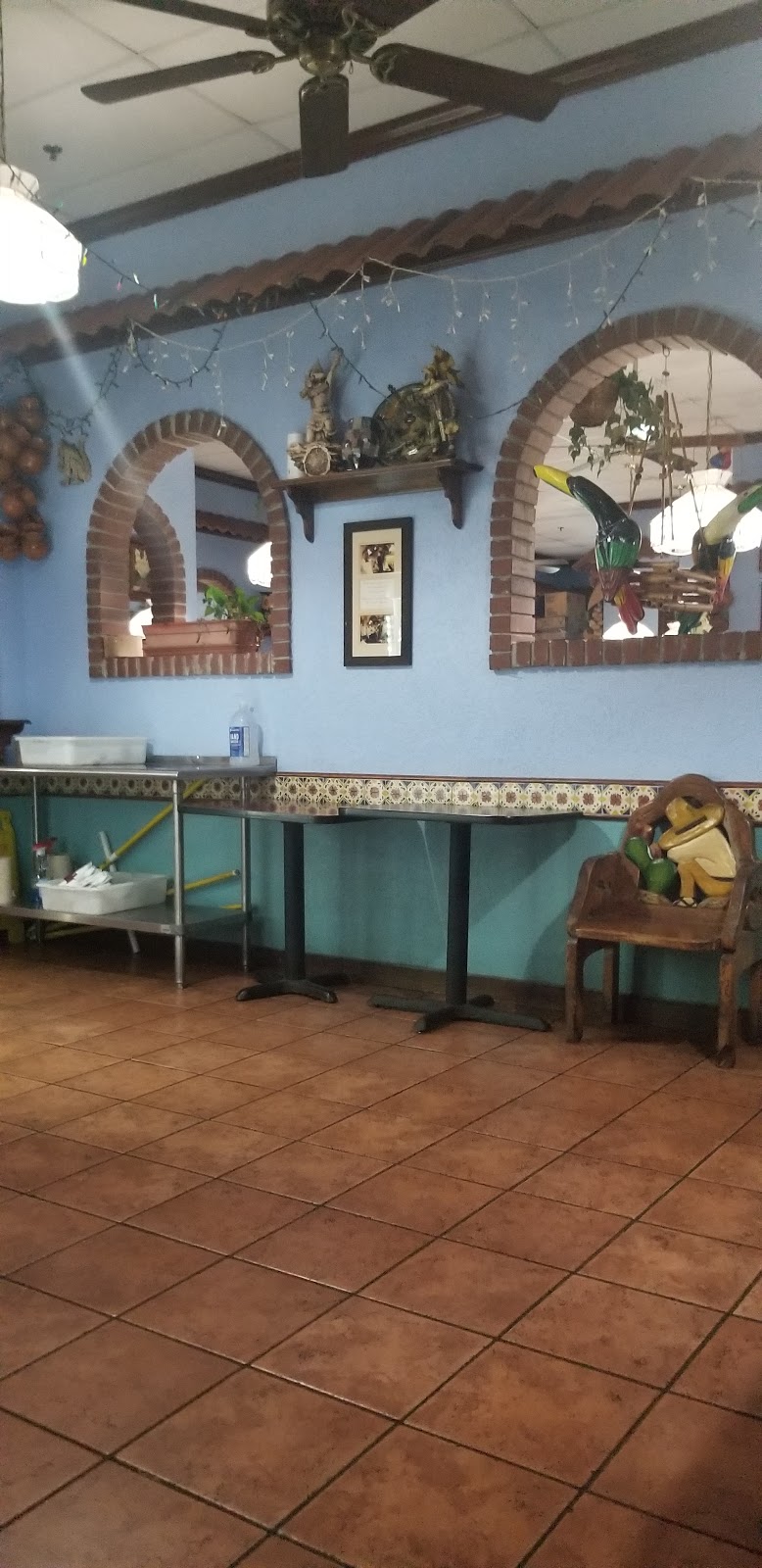 Los Portales | Mexican Restaurant | restaurant | 2071 N Mall Dr, Alexandria, LA 71301, USA | 3184435556 OR +1 318-443-5556