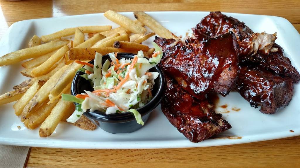 Applebees Grill + Bar | restaurant | 5561 Westchester Woods Blvd, Hilliard, OH 43026, USA | 6145279670 OR +1 614-527-9670