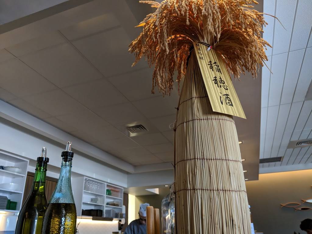 Mizuno Japanese Restaurant | restaurant | La Promenade Distinctively yo Shoppes #115, 1860 Laskin Rd, Virginia Beach, VA 23454, USA | 7574221200 OR +1 757-422-1200