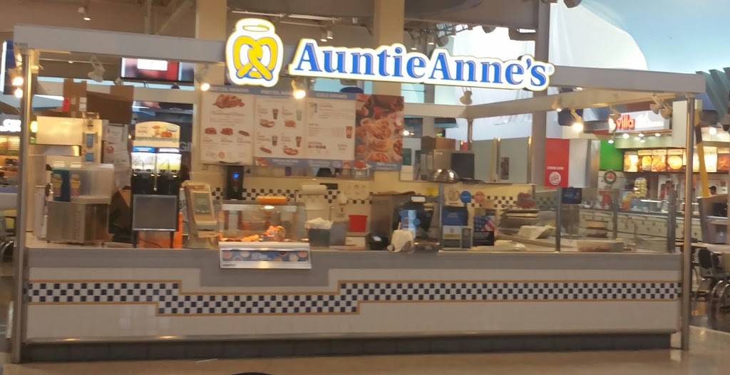 Auntie Annes | cafe | 6170 W Grand Ave Spc 45K203, Gurnee, IL 60031, USA | 8478557866 OR +1 847-855-7866